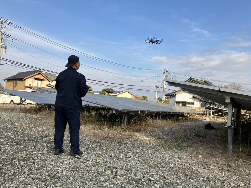 太陽光パネル ドローン調査 写真